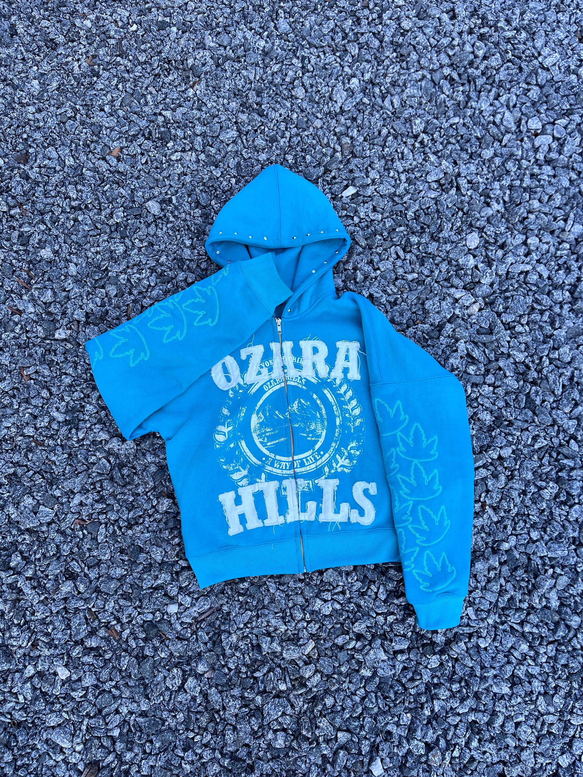 OZARA HILLS TROPICAL BLUE ZIP UP